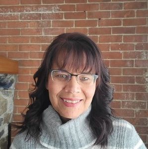 Meet your Posher, Janet